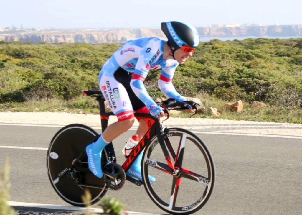 Edgar Pinto, de Albergaria-a-Velha, garantiza el “top 10” en la Vuelta al Algarve